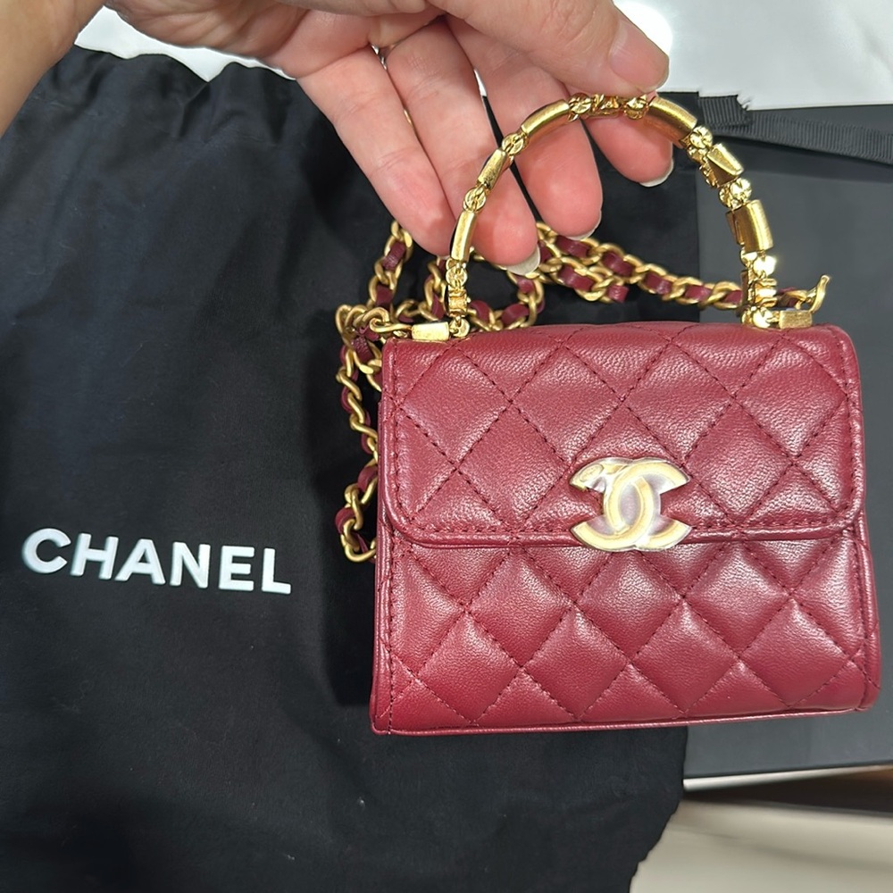 Chanel coco enamel